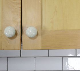 cleaning kitchen cabinets the easy way