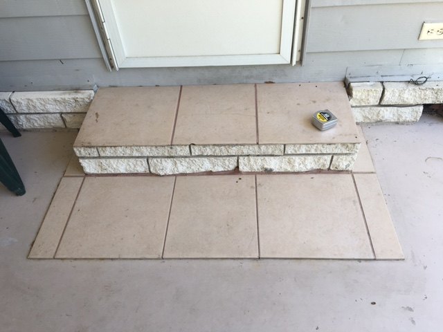 q any inexpensive ideas on what to do with these entrance steps , Front entry steps