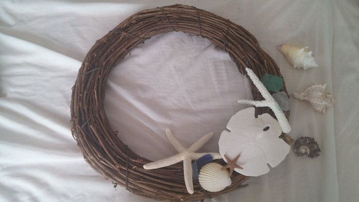 making a summer wreath from my collection, crafts, how to, seasonal holiday decor, wreaths, added some sea glass