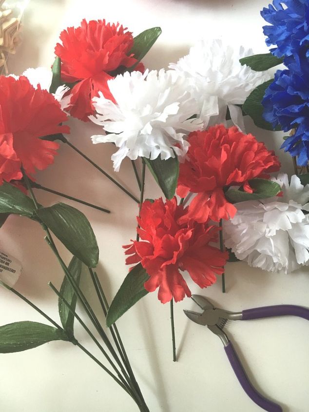 red white and blue patriotic wreath for under 5 , crafts, patriotic decor ideas, seasonal holiday decor, wreaths