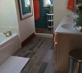 bright turquoise bathroom, bathroom ideas, home decor