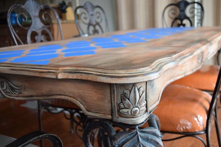 las plantillas para muebles pueden revivir una mesa vieja