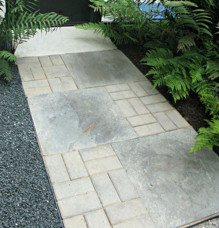 15 ways concrete pavers can totally transform your backyard, Make a beautiful patterned walkway