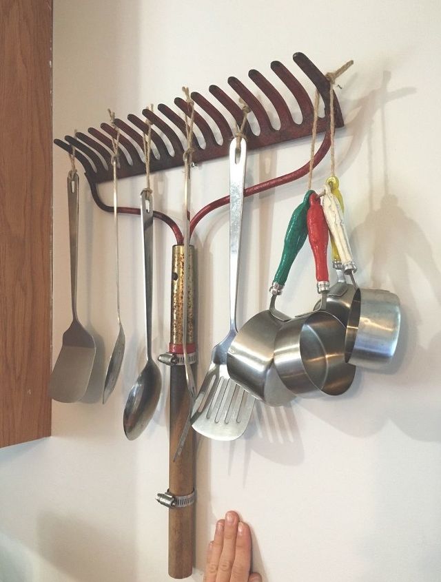 Turn an old rake into awesome kitchen storage | Hometalk