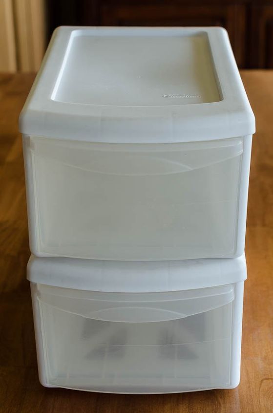 inexpensive attractive easy way to organize all of your plastic bags