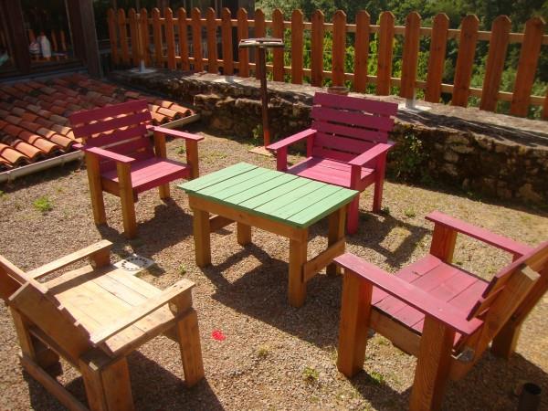 awesome up cycled pallets furniture ideas, painted furniture, pallet