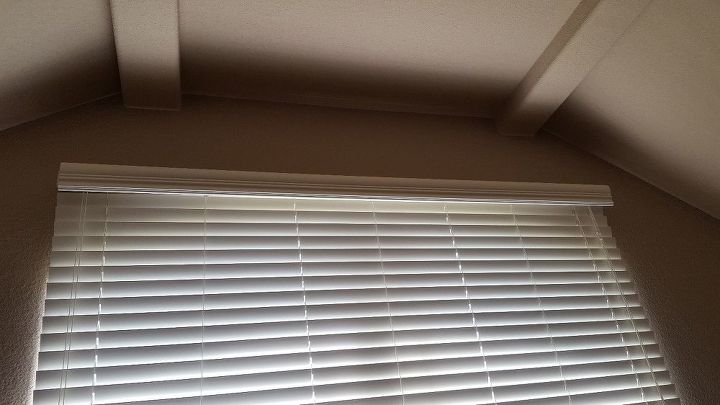 q how to hang curtains here , home decor, home decor dilemma, window treatments