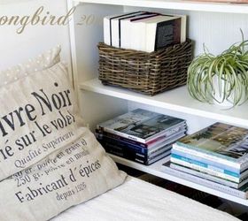 11 things you could be doing with your empty guest room, Use it as a reading room