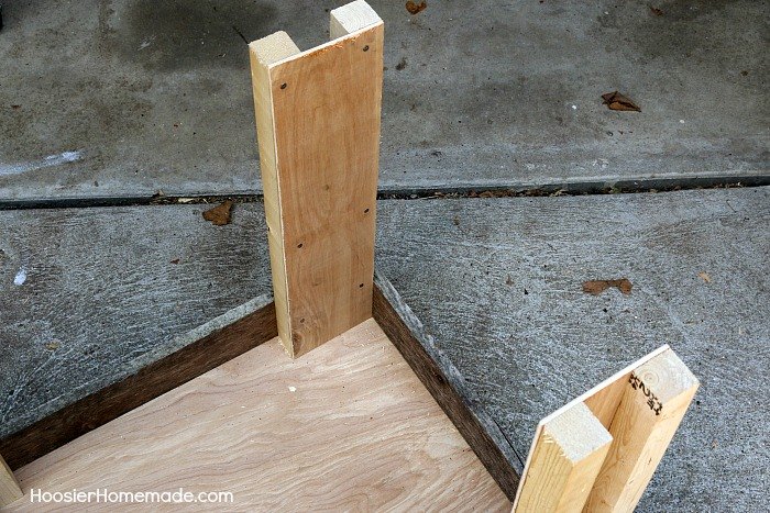 pamper your cat with this cat condo made from a wood pallet, how to, pallet, pets, pets animals, woodworking projects