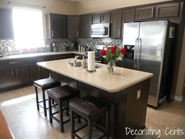 13 Kitchen Paint Colors People Are Pinning Like Crazy ...