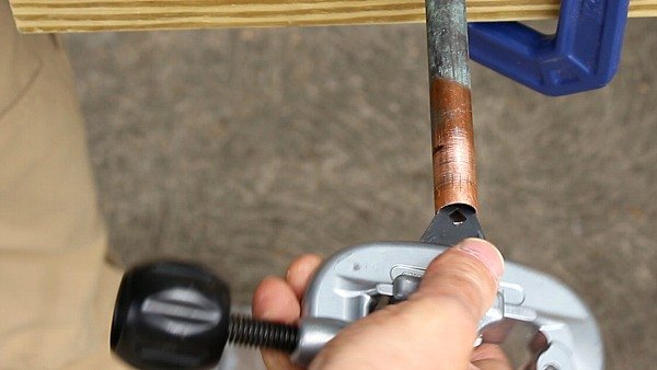 soldering quick tips, how to, plumbing, tools, Debur the Copper