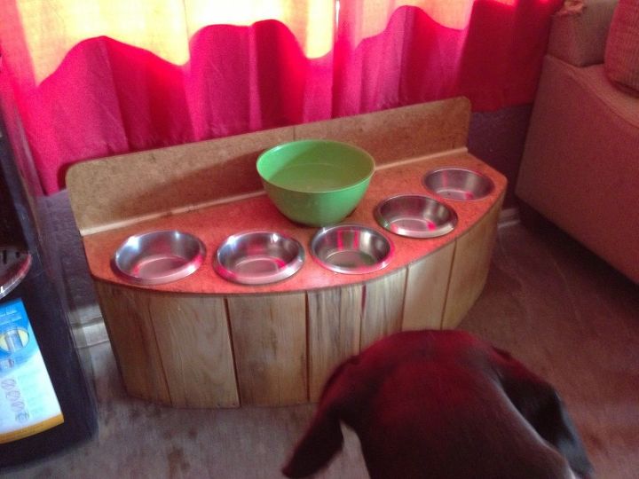 a large dog feeding center, pets, pets animals, woodworking projects