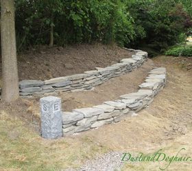 DIY Stacked Stone Garden Wall