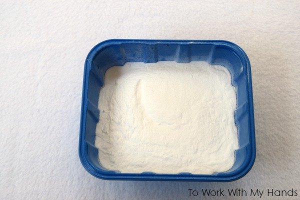 diy 3 ingredient tub and tile cleaner