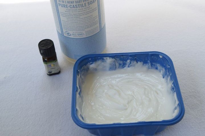 diy 3 ingredient tub and tile cleaner, bathroom ideas, cleaning tips, go green