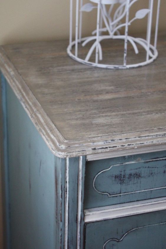 vintage dresser was missing legs, painted furniture