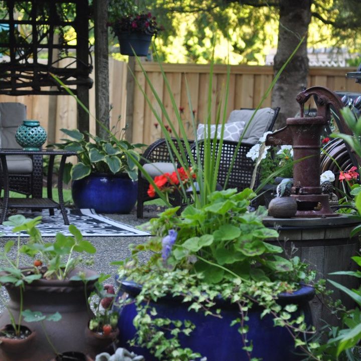 a tour of the backyard, outdoor furniture, outdoor living