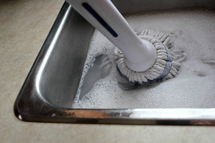 how to clean your floors there s a right way to mop, cleaning tips, flooring