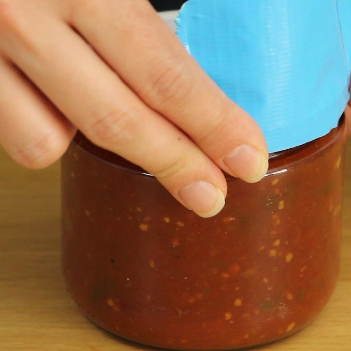 the easiest way to open a jar lid, crafts