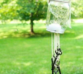 s 11 genius things people do with their old keys, home decor, They hang them from a mason jar