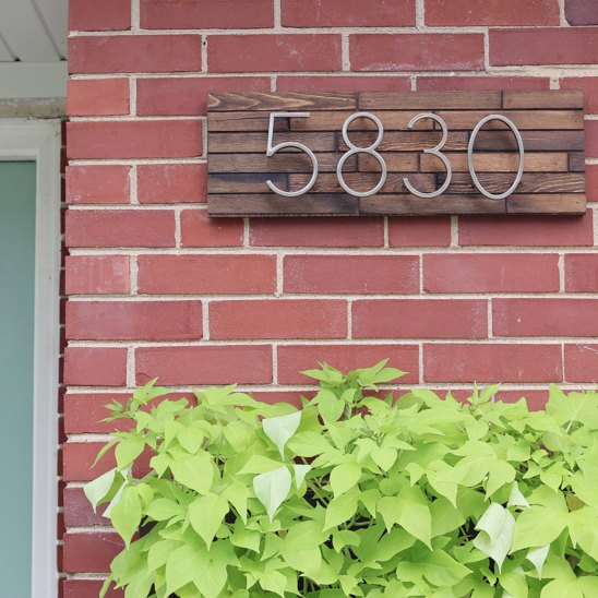 diy modern address sign, crafts, how to, outdoor furniture, painted furniture