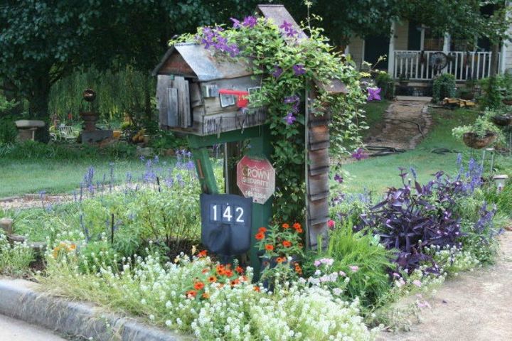 11 maneiras encantadoras de adicionar um sinal de direo ao seu jardim, Os sinais de dire o foram postados online hoje ent o vou adicionar o meu