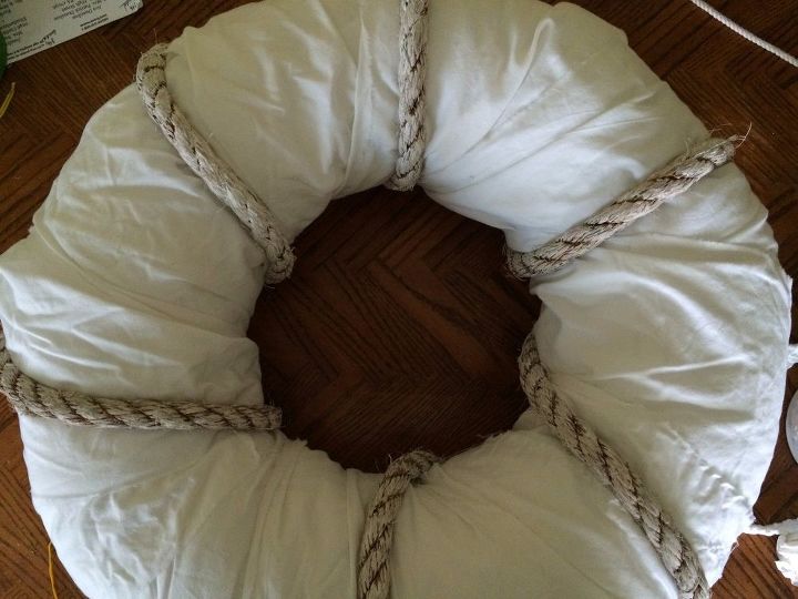 wreath from live tour of modern farmhouse, crafts, how to, wreaths