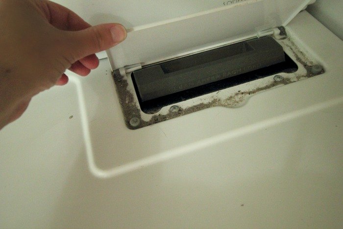how to clean your dryer s lint trap, appliances, cleaning tips, home maintenance repairs, how to, laundry rooms