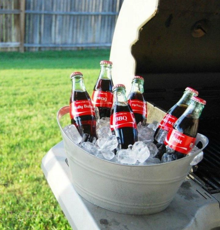 s hostess hacks every homeowner should know, Turn a plastic bin into a galvanized tub