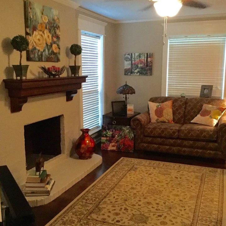 q lighting above fireplace causes excess shadows, fireplaces mantels, home improvement, lighting, The only light source is the ceiling fan s light