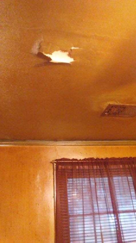 q how can i repair falling sheet rock ceilings , home maintenance repairs, minor home repair, Condensation No roof vent