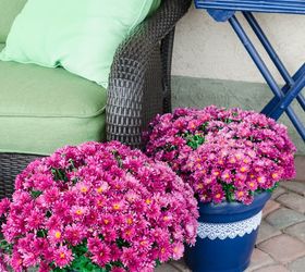 turn plastic plant pots into beautiful painted lace decoupage d cor, container gardening, crafts, decoupage, gardening, painting