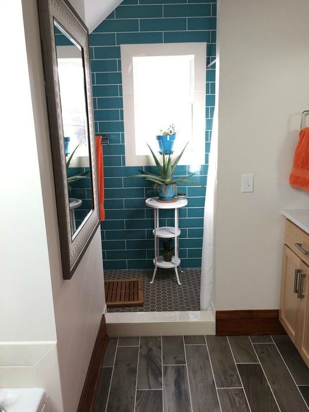 s 14 mesmerizing ways to use tile in your bathroom, bathroom ideas, Add a pop of color with turquoise tile