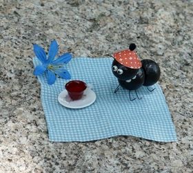 How to Create a Cute Little Party Ant for Your Next Party or  BBQ