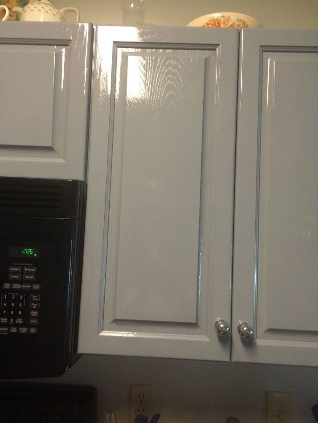 Kitchen Cabinets Too Shiny Hometalk, How To Make Kitchen Cabinets Shine After Painting
