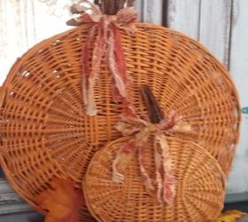 turn your old basket lids in to pumpkins for fall , crafts, repurposing upcycling, seasonal holiday decor
