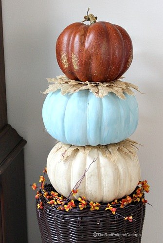 great tutorial on how to stack pumpkins, crafts, halloween decorations, how to, painting, seasonal holiday decor