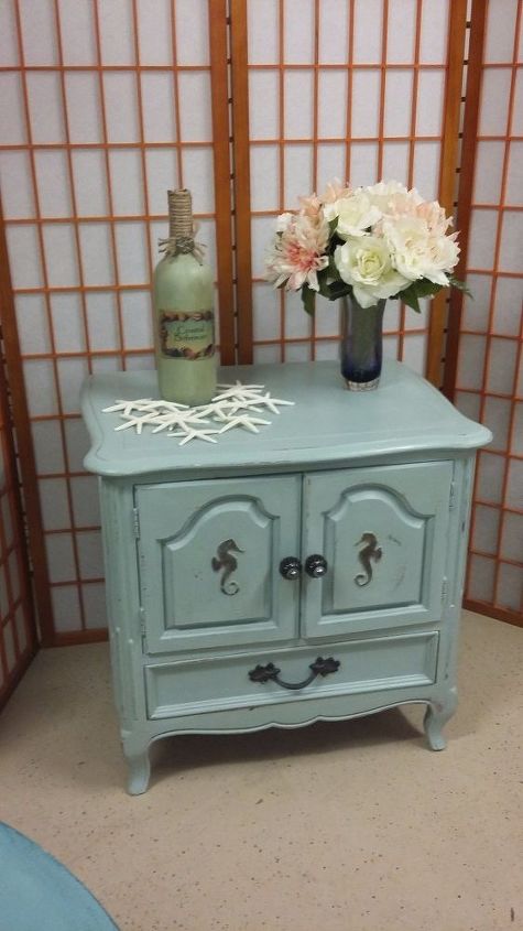 seahorse side table, how to, painted furniture