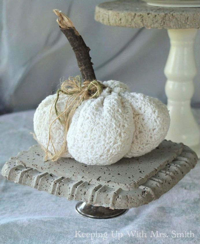 how to make a beautiful concrete cake stand using quikrete