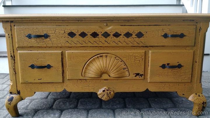 true milk paint cedar chest redesign using old fashioned milk paint, painted furniture