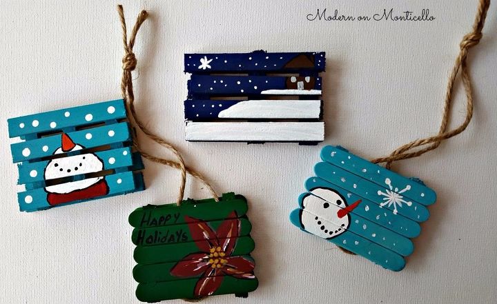 painted mini pallets, crafts, seasonal holiday decor