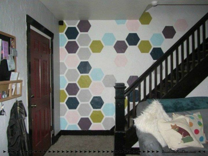 if your stairway walls are empty here s what you re missing, A painted accent wall in different shapes