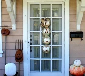These 17 Fall Porch Ideas Will Give You That Yummy Fall Feeling | Hometalk