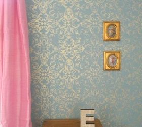 25 awesome ways to upgrade your home using stencils, Get chic and classy bedroom walls