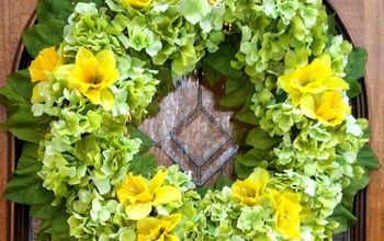 Hydrangeas and Daffodils Wreath