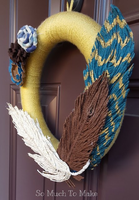 yarn feather tutorial wreath, crafts, how to, seasonal holiday decor, wreaths
