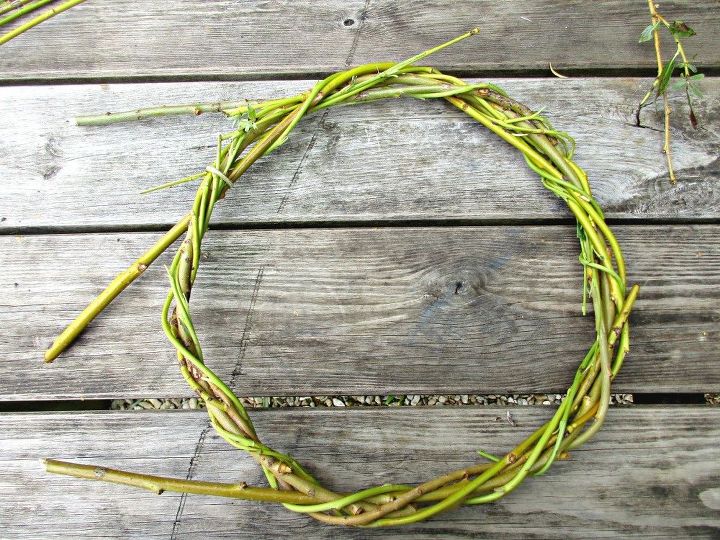 a simple rustic willow wreath tutorial, crafts, how to, wreaths