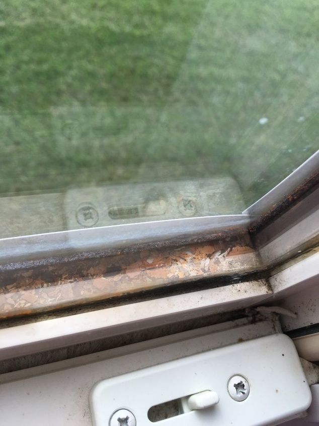 q moisture between double window panes , fixing windows, windows, Rust between the panes