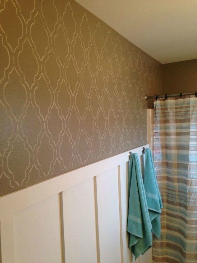 s want board and batten walls these doable ideas are brilliant , Contrast it with a stenciled top