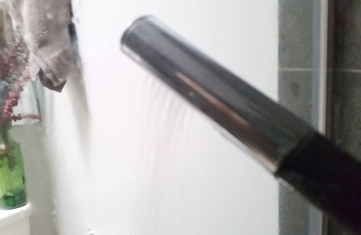 3 ingredient green diy soap scum remover for your glass shower doors, Rinse and repeat